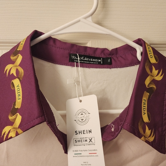 Frida Kahlo plus size lantern sleeve floral print shirt - Picture 3 of 5